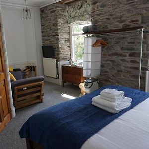 Lake Room